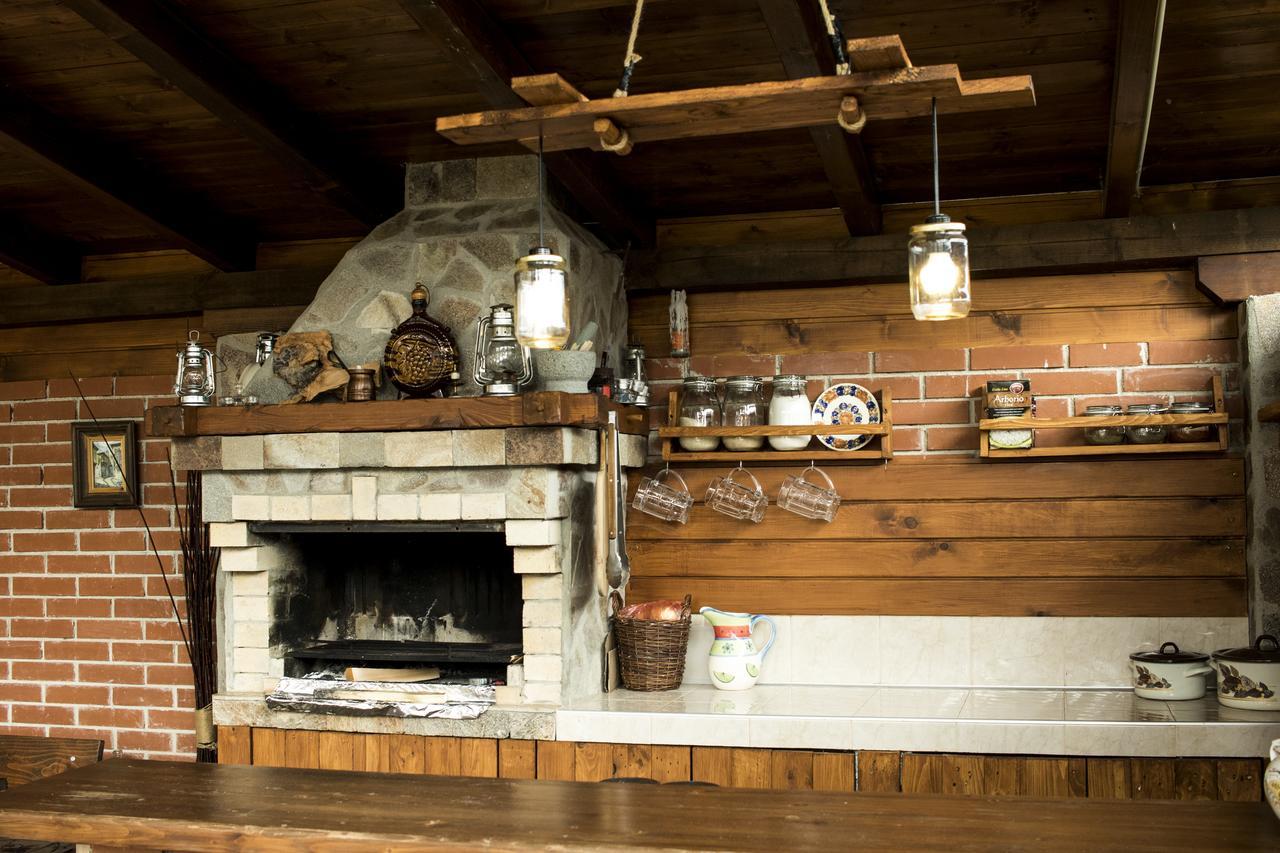 Boutique Hotel The White Pine Samokov Eksteriør billede